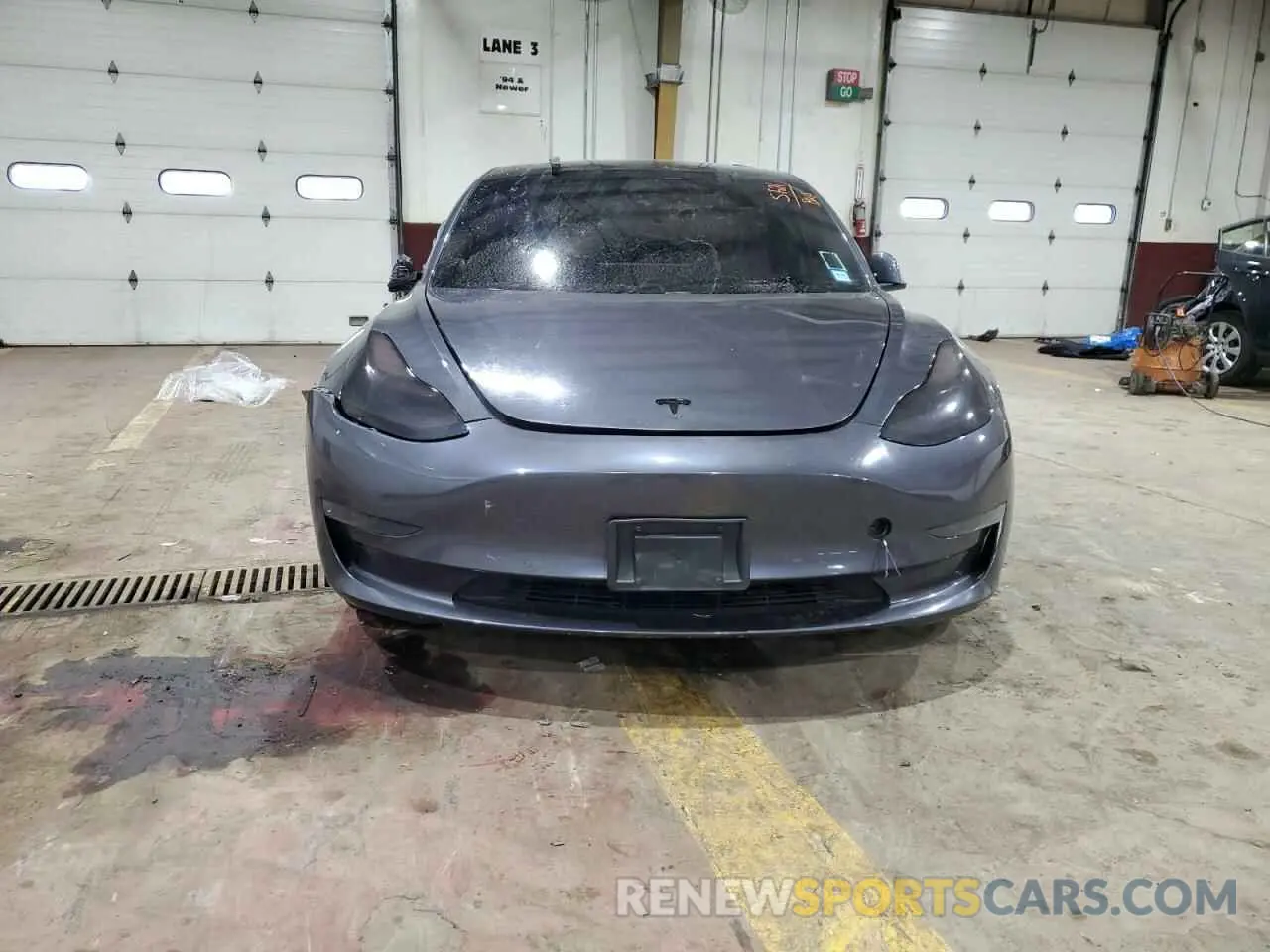5 Photograph of a damaged car 5YJ3E1EA3MF981048 TESLA MODEL 3 2021
