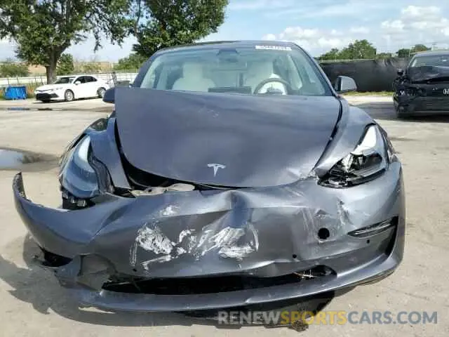 5 Photograph of a damaged car 5YJ3E1EA4MF090587 TESLA MODEL 3 2021