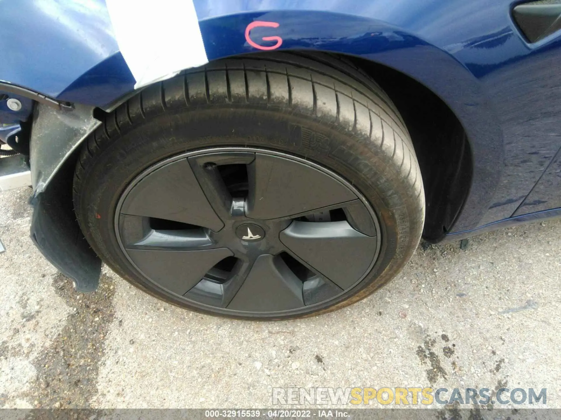 12 Photograph of a damaged car 5YJ3E1EA4MF100308 TESLA MODEL 3 2021