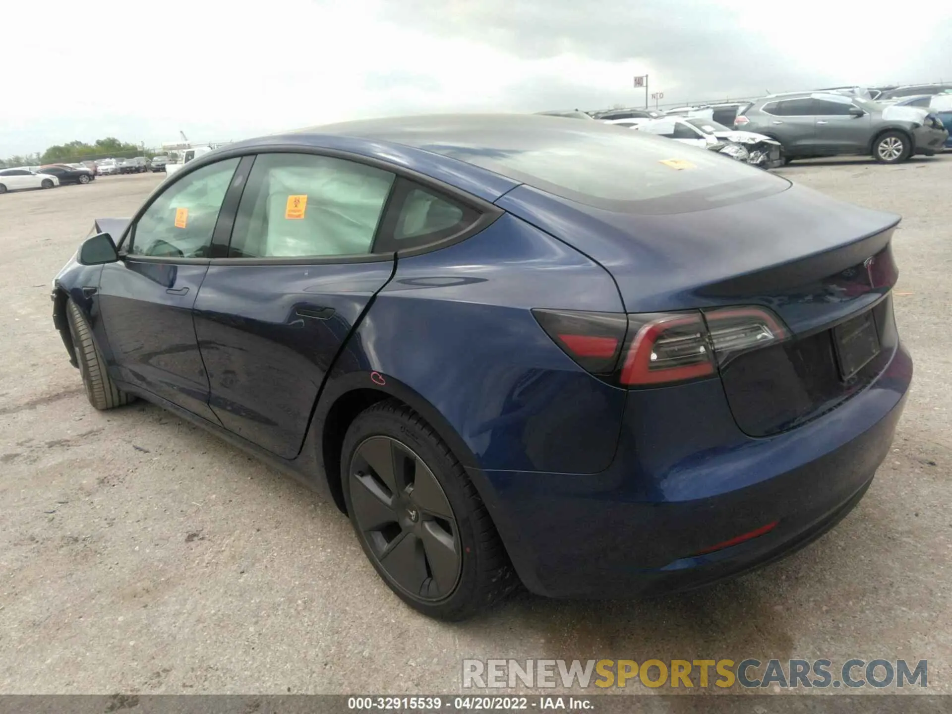 3 Photograph of a damaged car 5YJ3E1EA4MF100308 TESLA MODEL 3 2021