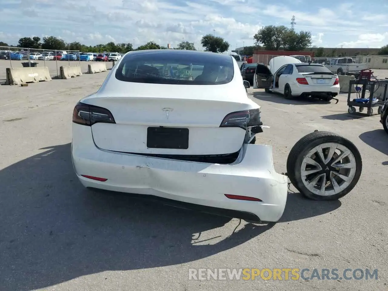 6 Photograph of a damaged car 5YJ3E1EA4MF838500 TESLA MODEL 3 2021