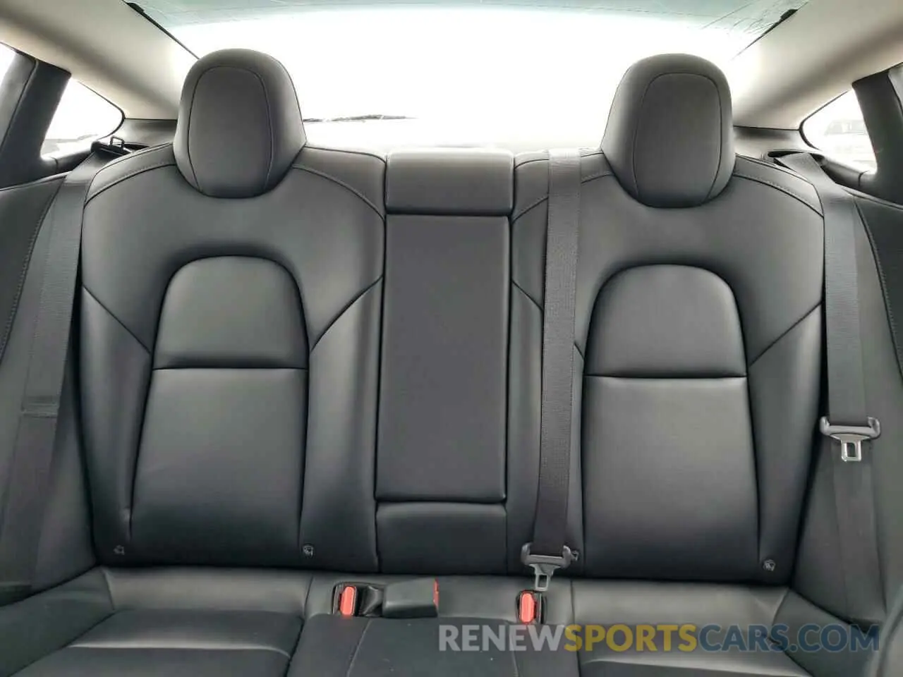 10 Фотография поврежденного автомобиля 5YJ3E1EA4MF877717 TESLA MODEL 3 2021