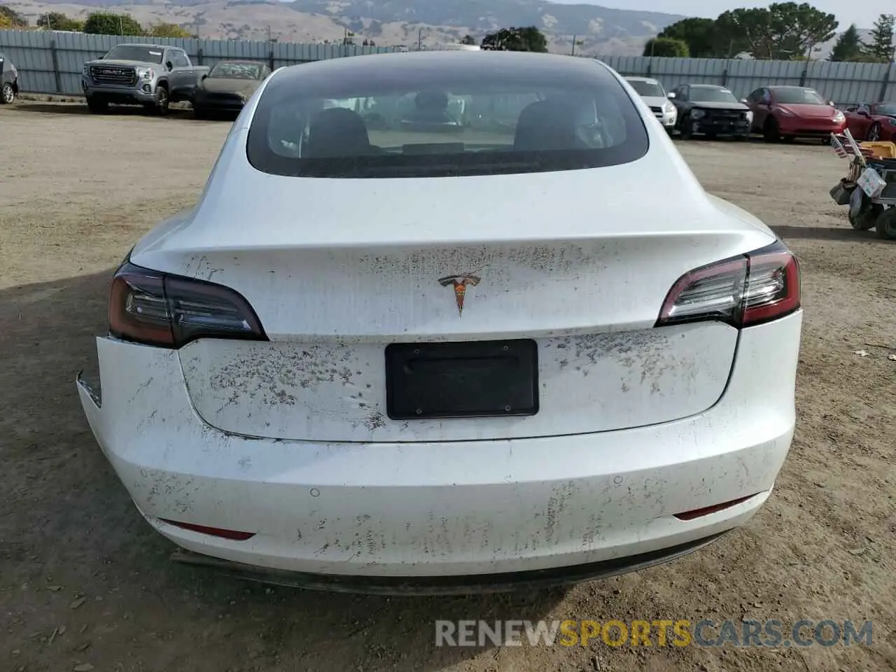 6 Photograph of a damaged car 5YJ3E1EA4MF908237 TESLA MODEL 3 2021