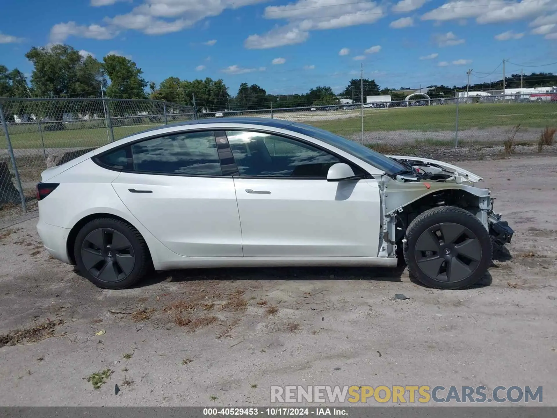 13 Photograph of a damaged car 5YJ3E1EA4MF915253 TESLA MODEL 3 2021