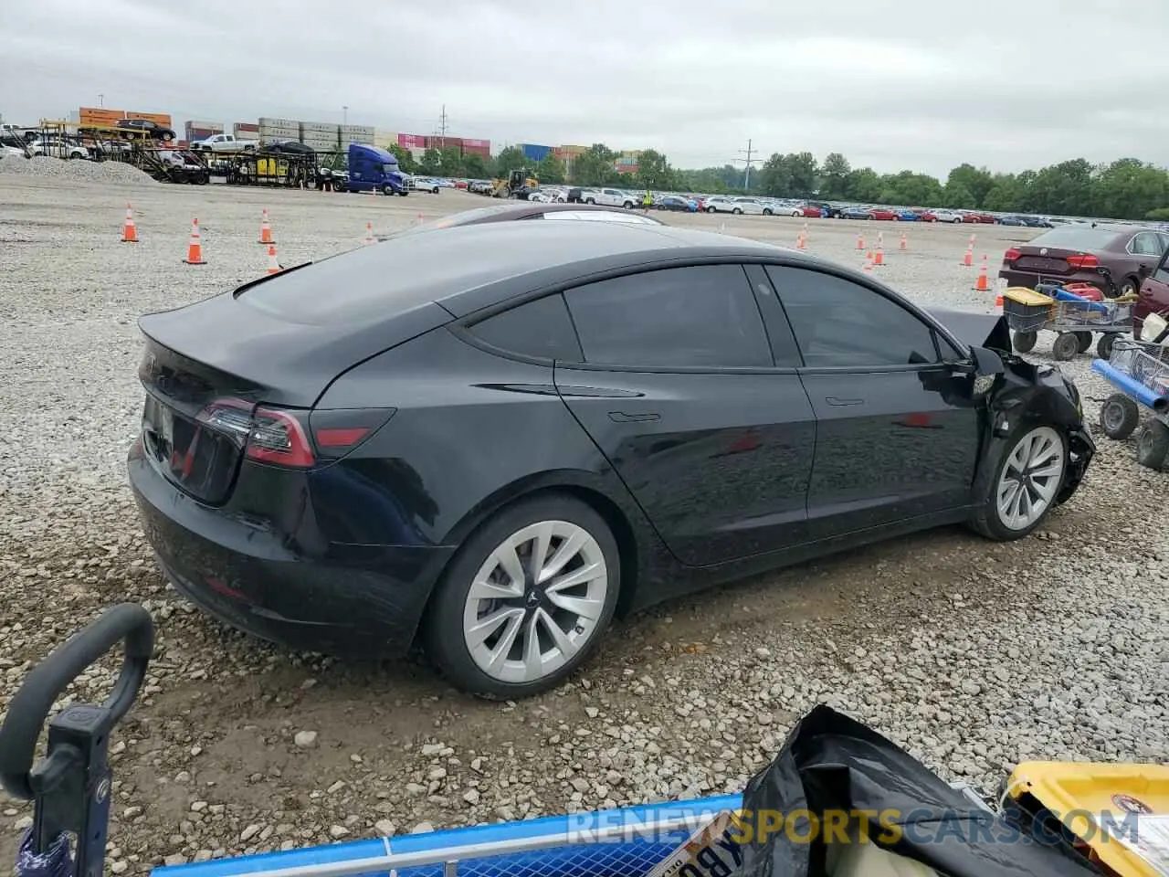 3 Photograph of a damaged car 5YJ3E1EA4MF917357 TESLA MODEL 3 2021