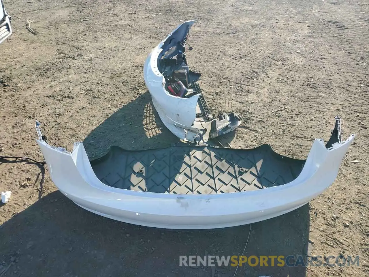 12 Photograph of a damaged car 5YJ3E1EA4MF938807 TESLA MODEL 3 2021