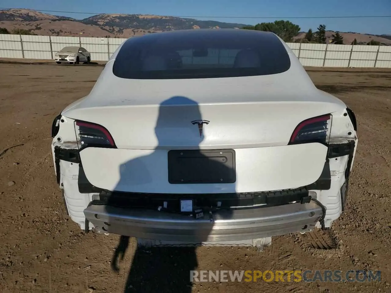 6 Photograph of a damaged car 5YJ3E1EA4MF938807 TESLA MODEL 3 2021