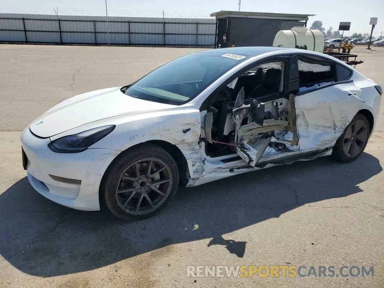 1 Фотография поврежденного автомобиля 5YJ3E1EA4MF939696 TESLA MODEL 3 2021