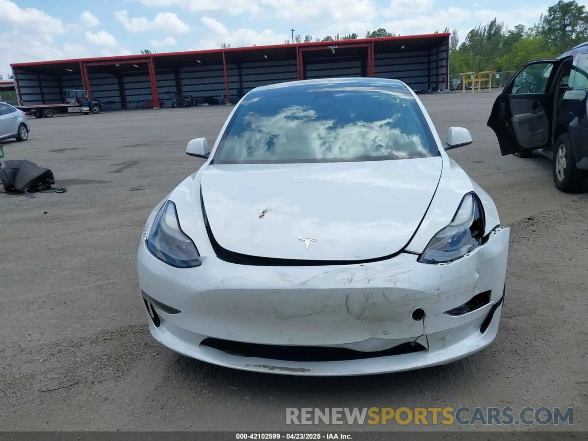 12 Фотография поврежденного автомобиля 5YJ3E1EA5MF016627 TESLA MODEL 3 2021