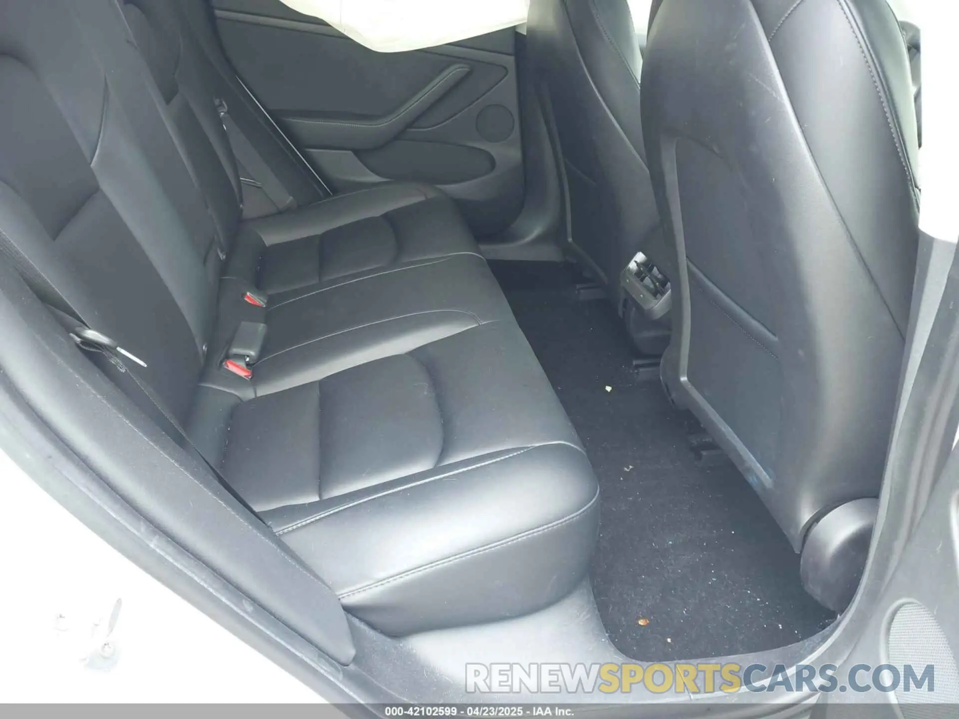 8 Фотография поврежденного автомобиля 5YJ3E1EA5MF016627 TESLA MODEL 3 2021