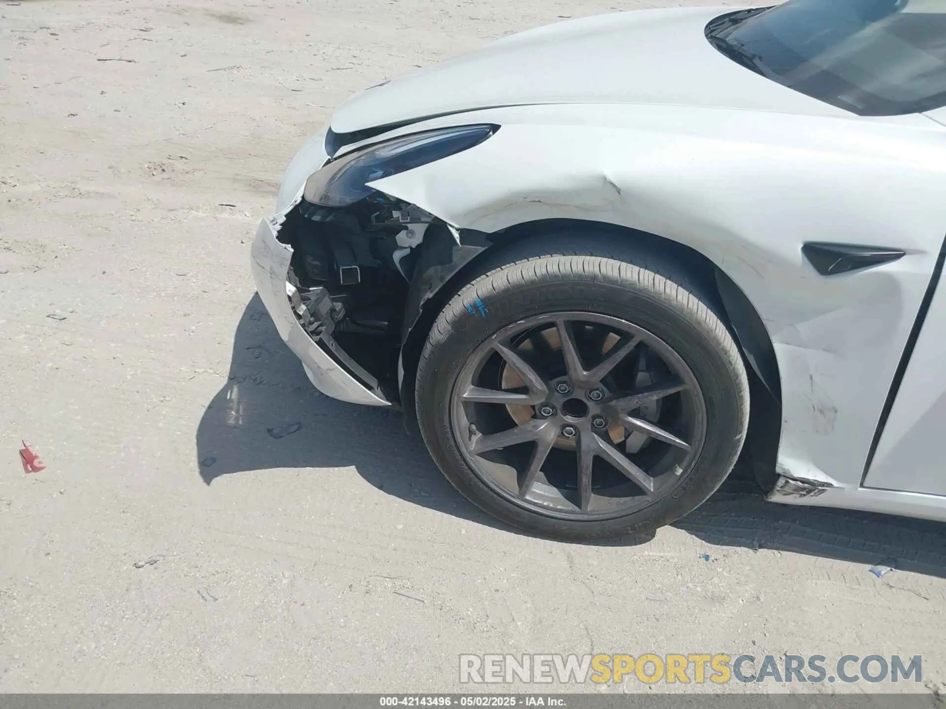 20 Photograph of a damaged car 5YJ3E1EA5MF098844 TESLA MODEL 3 2021