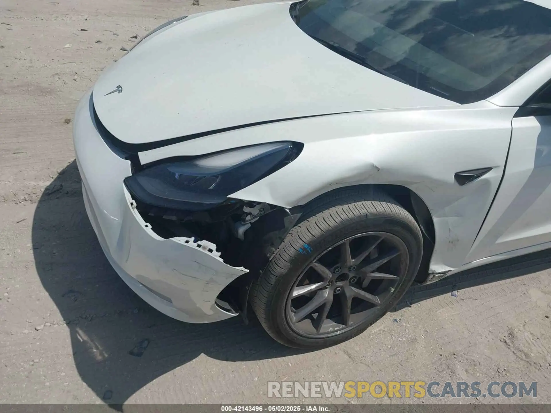 6 Photograph of a damaged car 5YJ3E1EA5MF098844 TESLA MODEL 3 2021