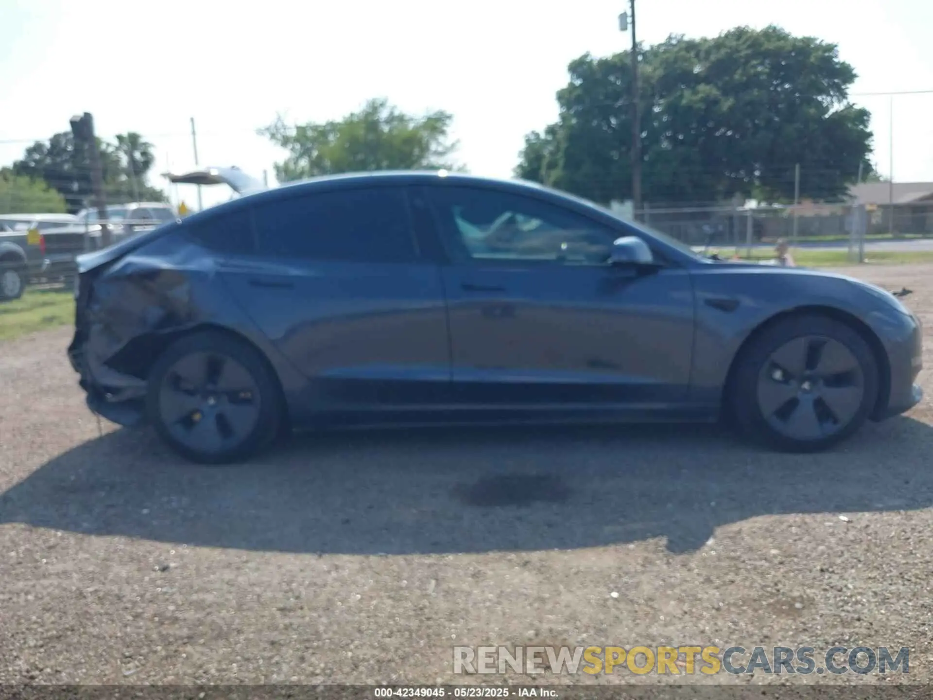 13 Photograph of a damaged car 5YJ3E1EA5MF099511 TESLA MODEL 3 2021