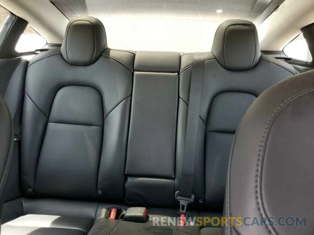 10 Фотография поврежденного автомобиля 5YJ3E1EA5MF908067 TESLA MODEL 3 2021