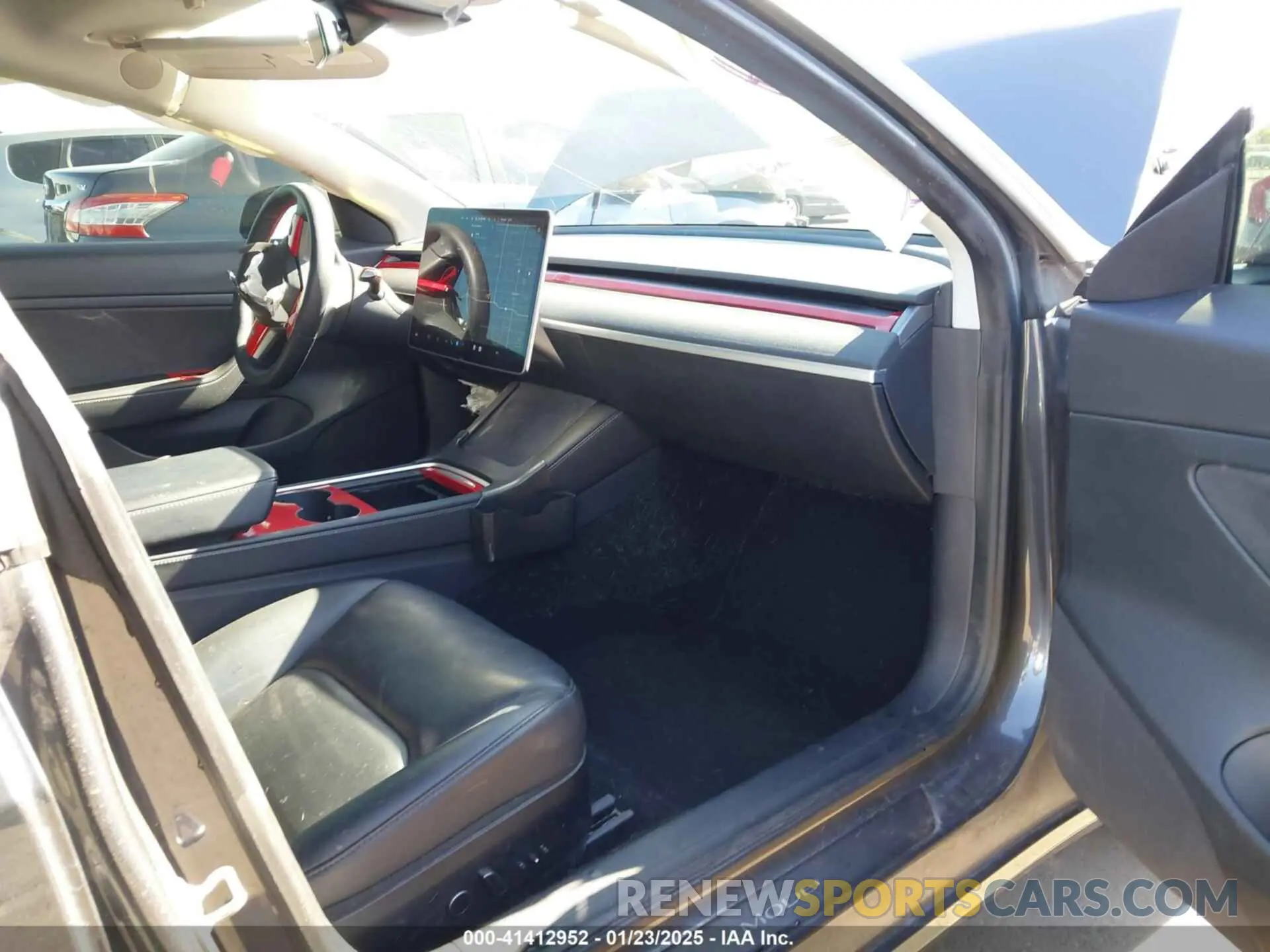 5 Photograph of a damaged car 5YJ3E1EA5MF919473 TESLA MODEL 3 2021