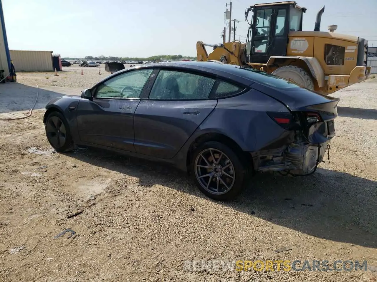 3 Photograph of a damaged car 5YJ3E1EA5MF921384 TESLA MODEL 3 2021