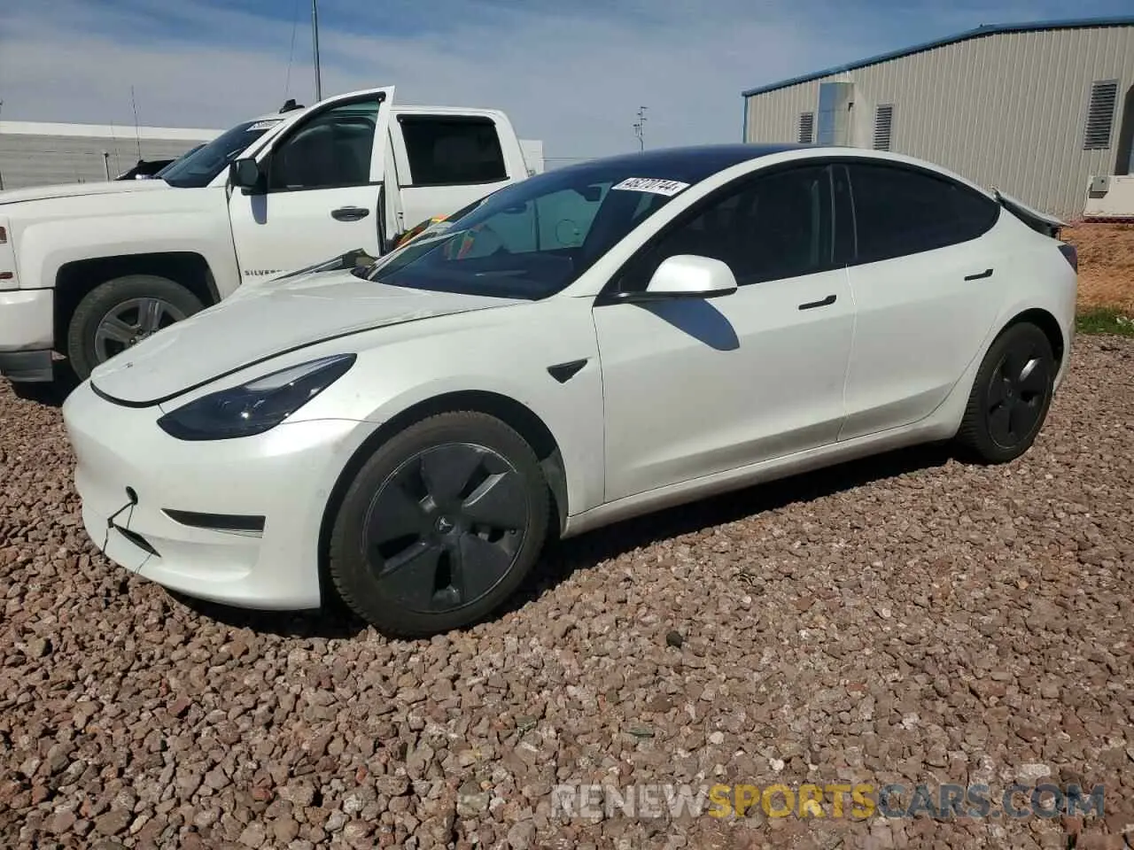 1 Photograph of a damaged car 5YJ3E1EA5MF961562 TESLA MODEL 3 2021