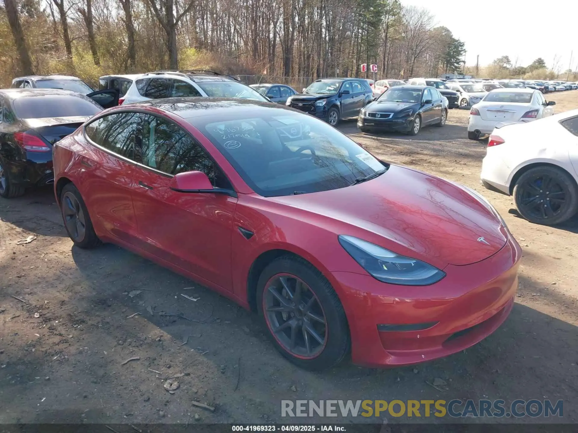 1 Фотография поврежденного автомобиля 5YJ3E1EA5MF992049 TESLA MODEL 3 2021