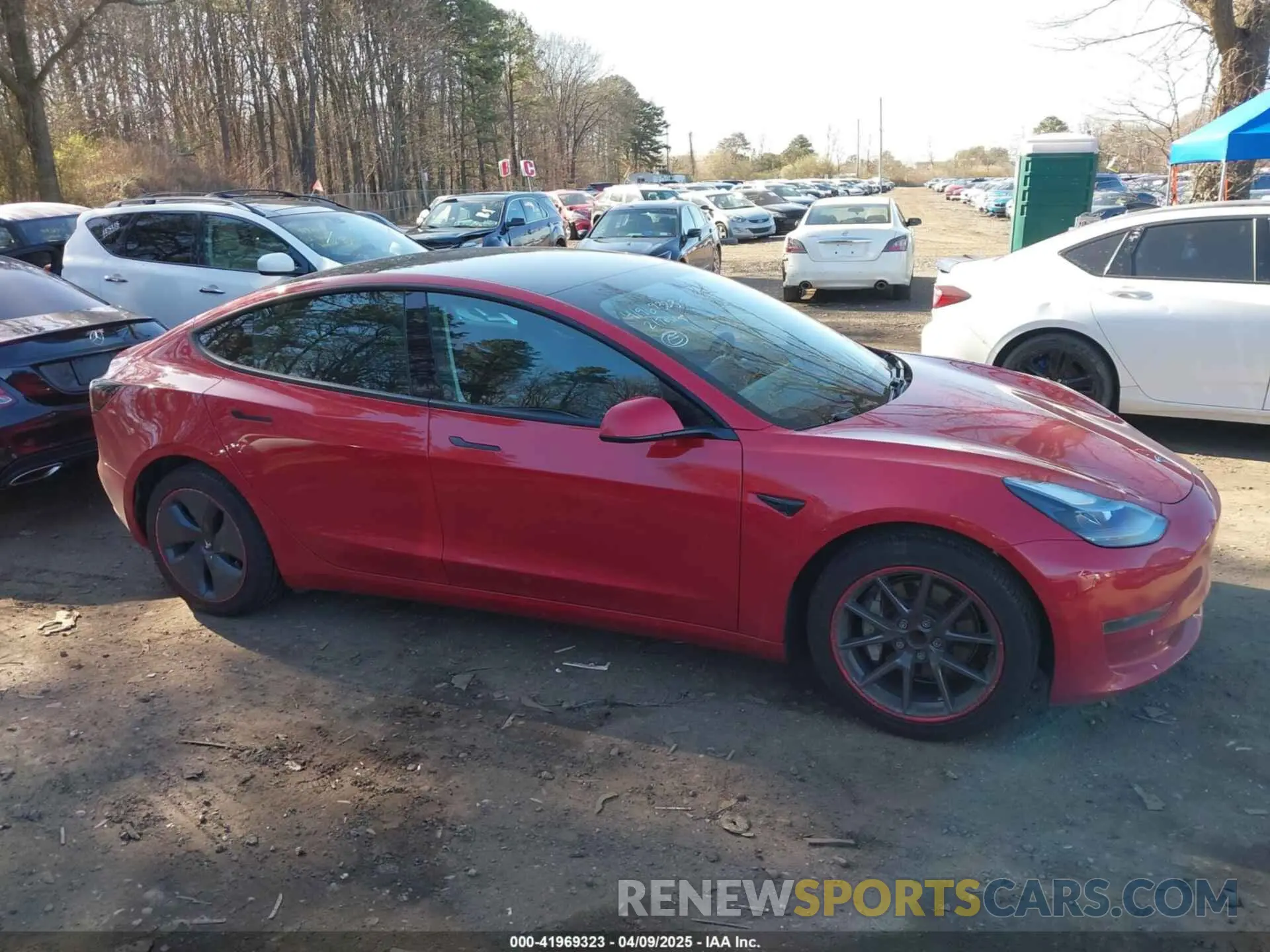 13 Фотография поврежденного автомобиля 5YJ3E1EA5MF992049 TESLA MODEL 3 2021