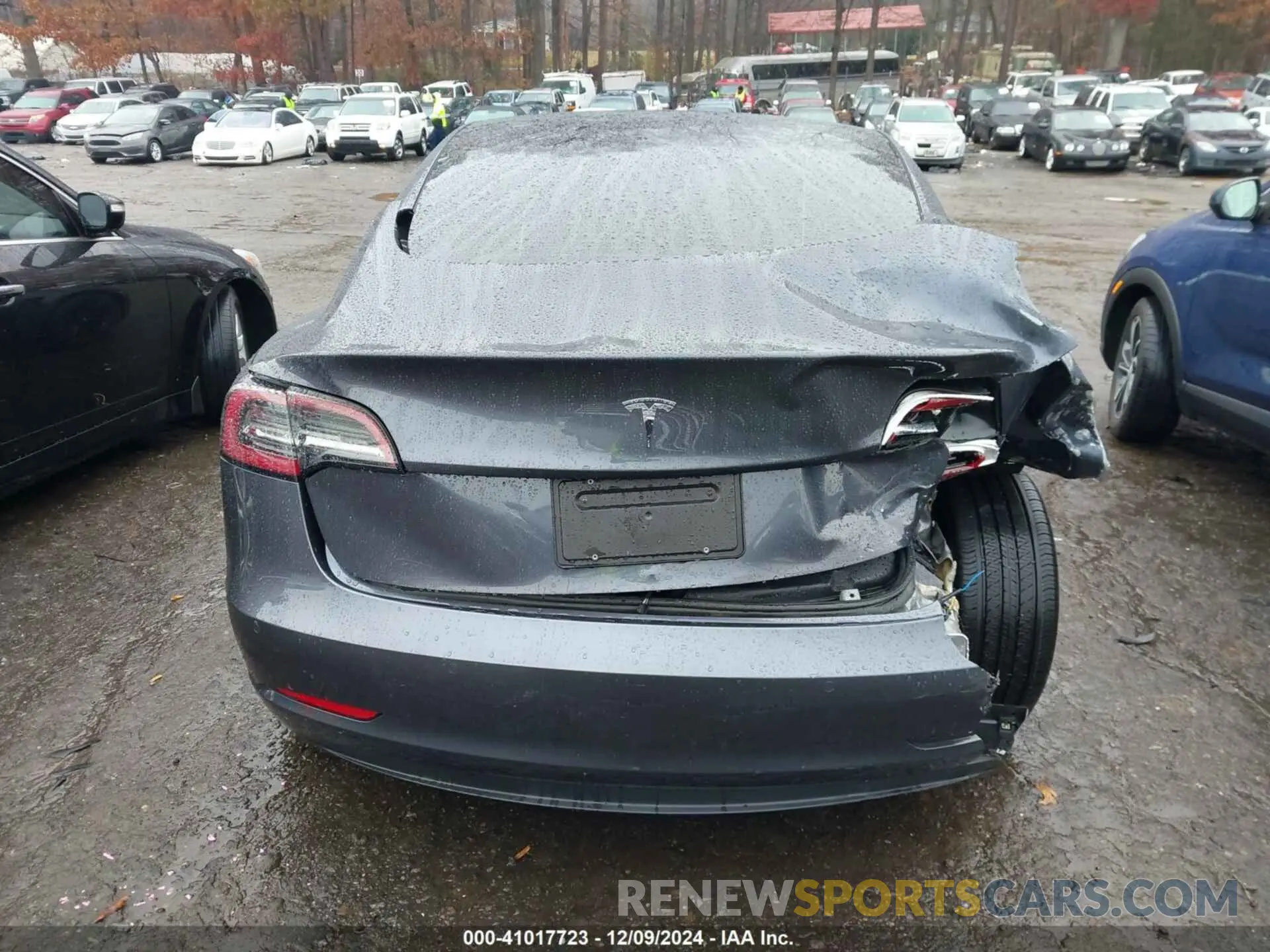 16 Photograph of a damaged car 5YJ3E1EA6MF020704 TESLA MODEL 3 2021