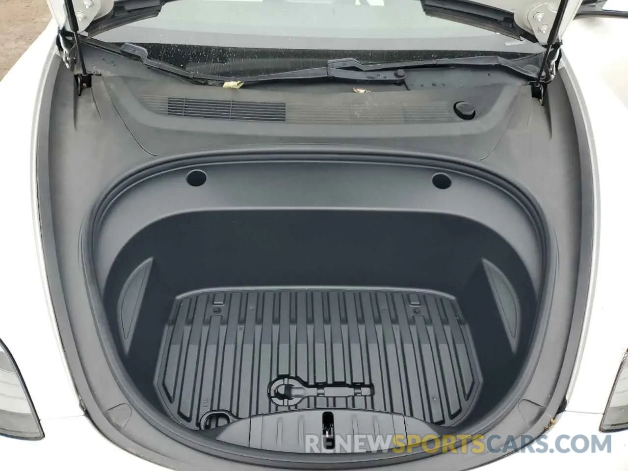 11 Photograph of a damaged car 5YJ3E1EA6MF025109 TESLA MODEL 3 2021