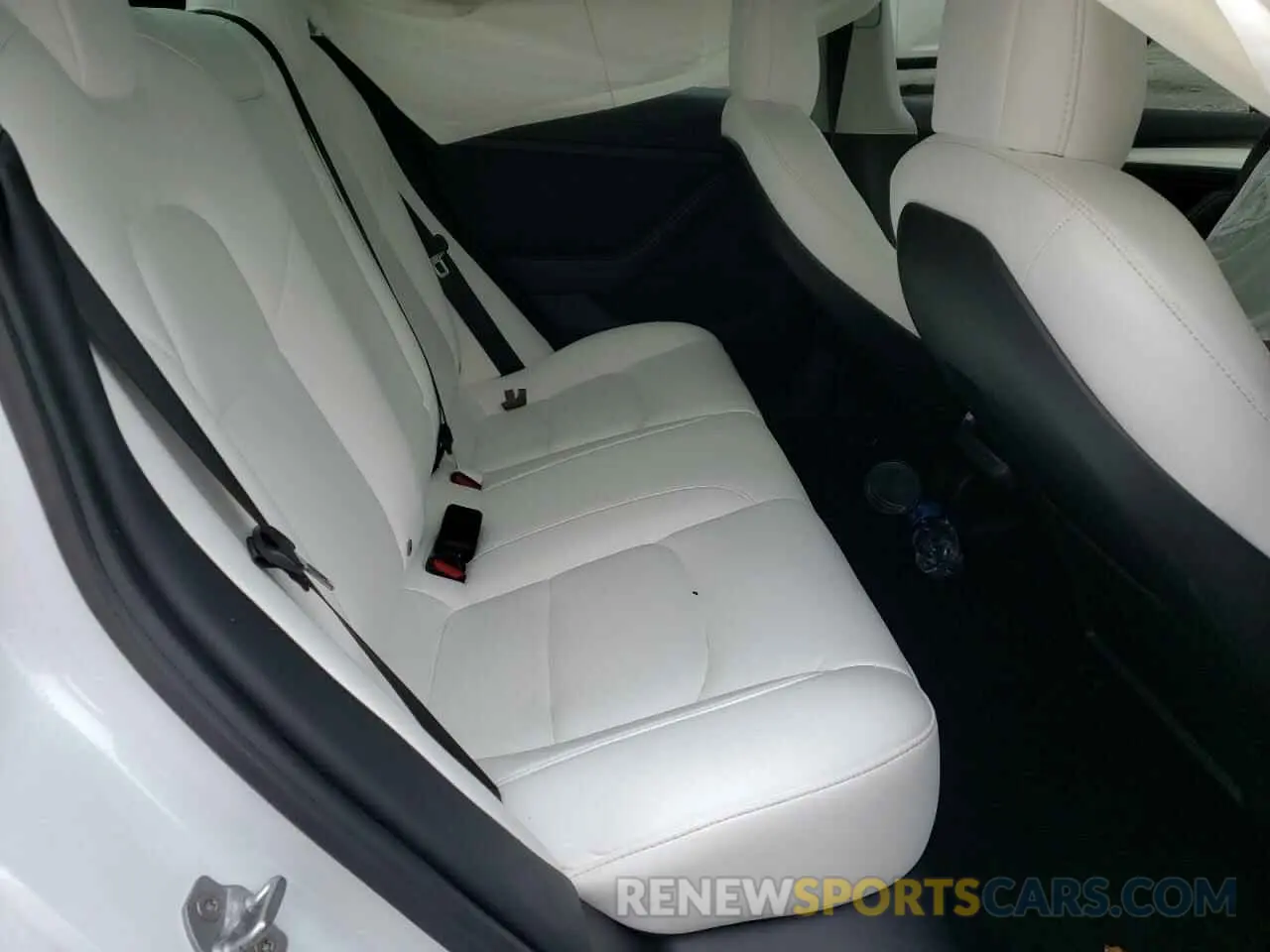 6 Photograph of a damaged car 5YJ3E1EA6MF026258 TESLA MODEL 3 2021