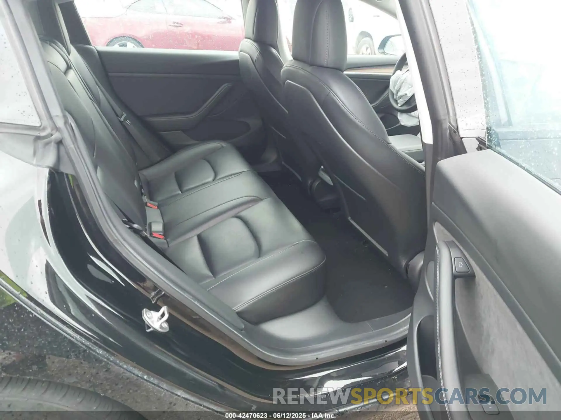 8 Photograph of a damaged car 5YJ3E1EA6MF028124 TESLA MODEL 3 2021