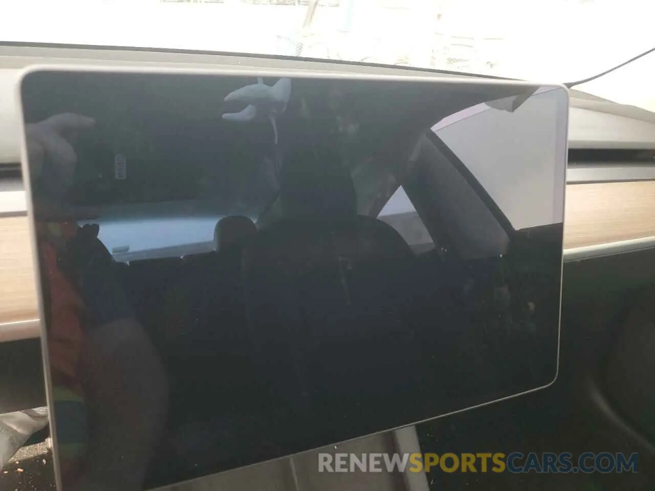 9 Photograph of a damaged car 5YJ3E1EA6MF048261 TESLA MODEL 3 2021
