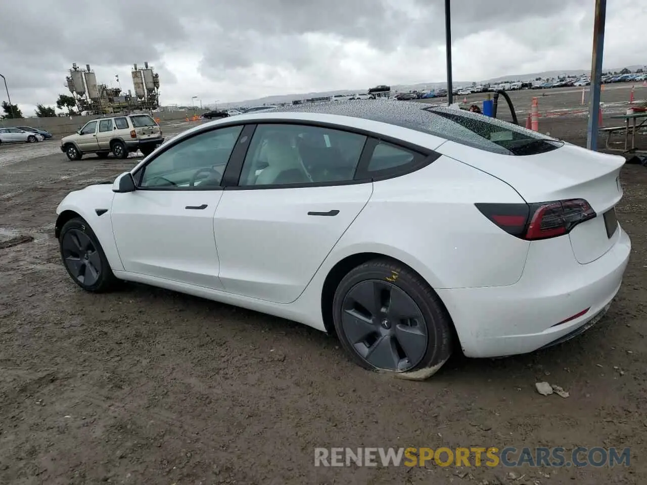 2 Фотография поврежденного автомобиля 5YJ3E1EA6MF058868 TESLA MODEL 3 2021