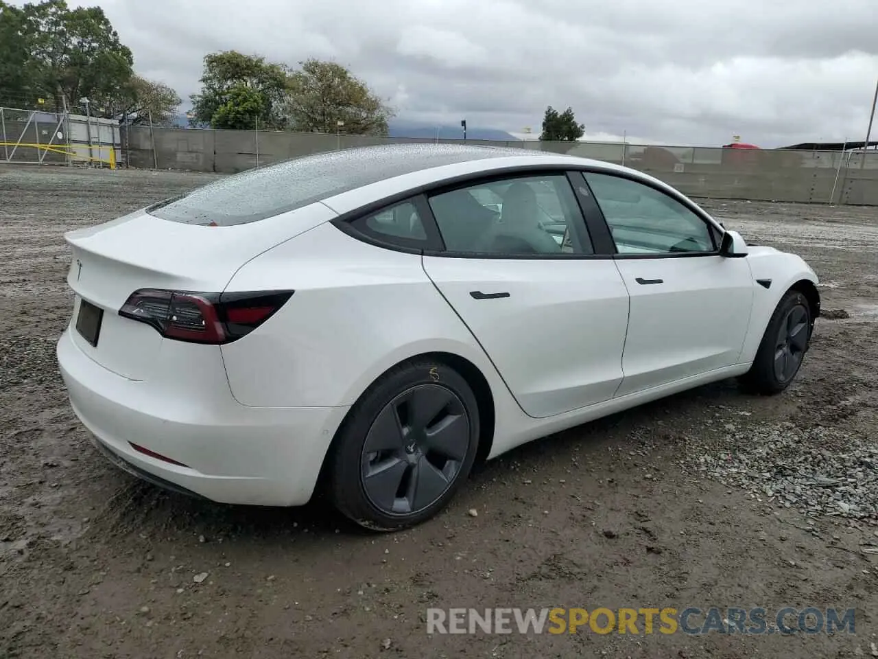 3 Фотография поврежденного автомобиля 5YJ3E1EA6MF058868 TESLA MODEL 3 2021