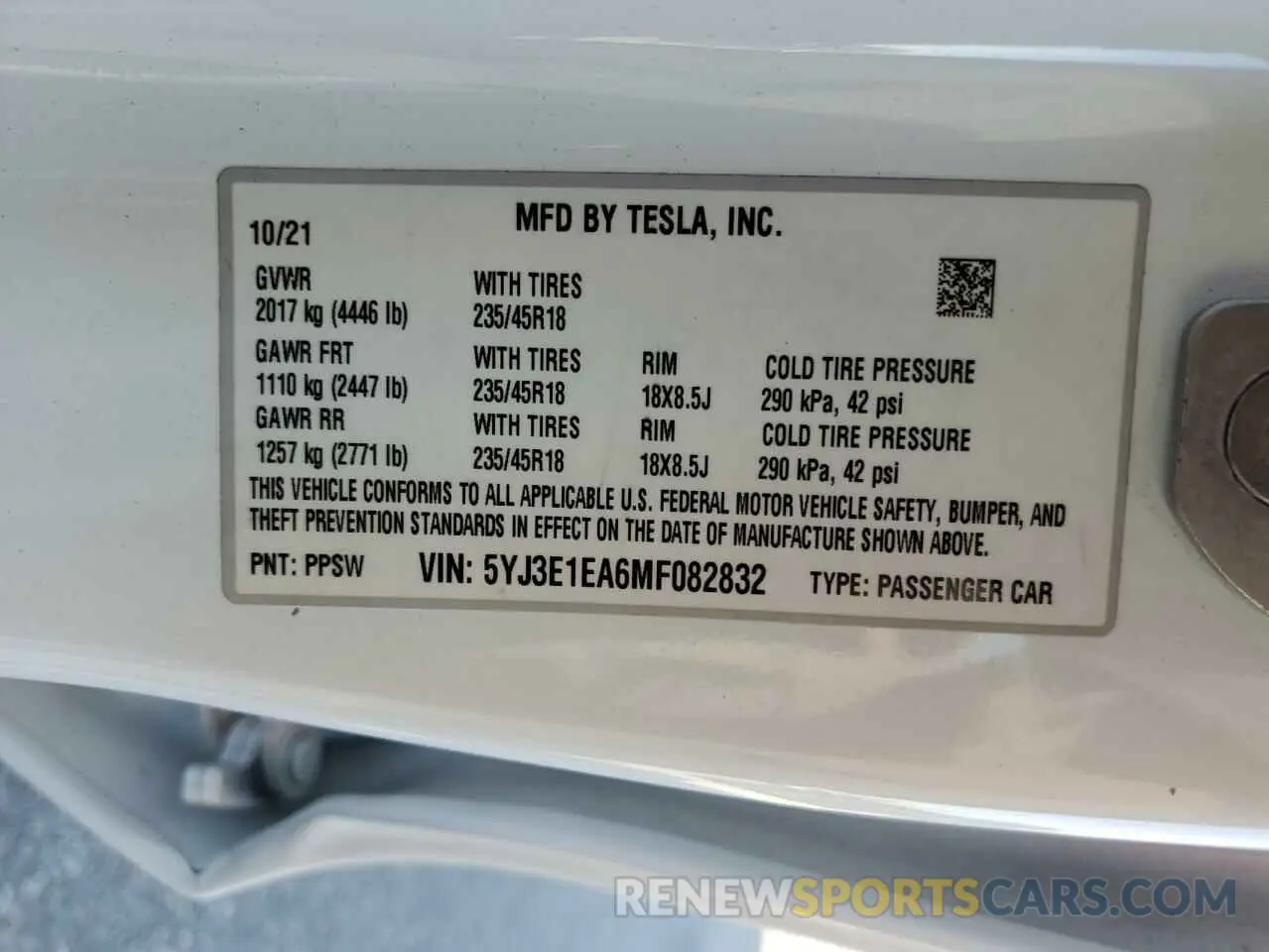 13 Photograph of a damaged car 5YJ3E1EA6MF082832 TESLA MODEL 3 2021