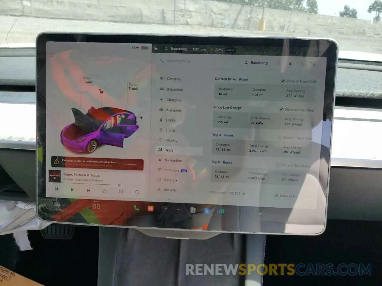 9 Photograph of a damaged car 5YJ3E1EA6MF099937 TESLA MODEL 3 2021
