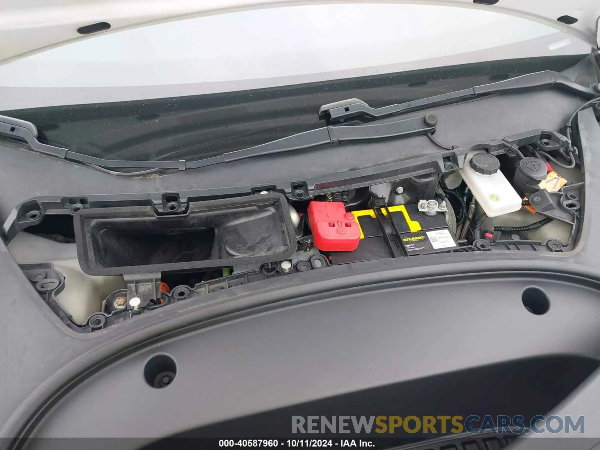 10 Photograph of a damaged car 5YJ3E1EA6MF852477 TESLA MODEL 3 2021