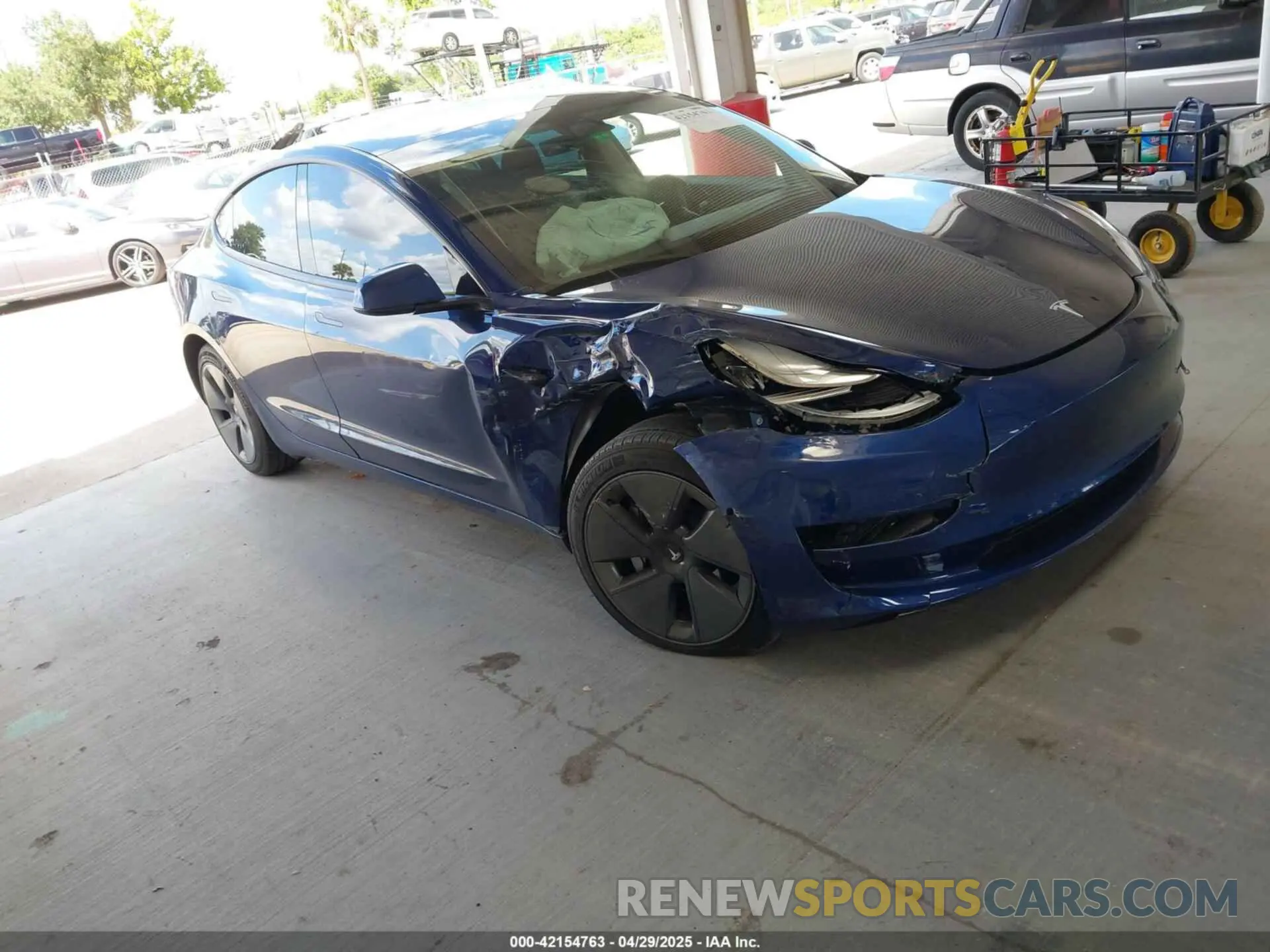 1 Фотография поврежденного автомобиля 5YJ3E1EA6MF860949 TESLA MODEL 3 2021