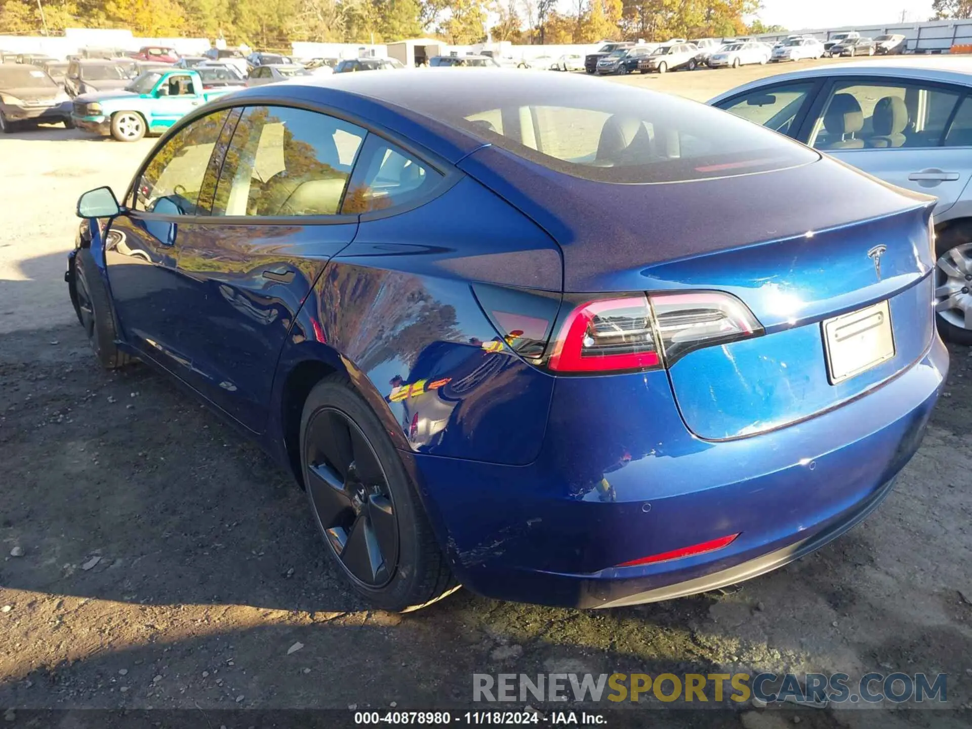 3 Photograph of a damaged car 5YJ3E1EA6MF992111 TESLA MODEL 3 2021