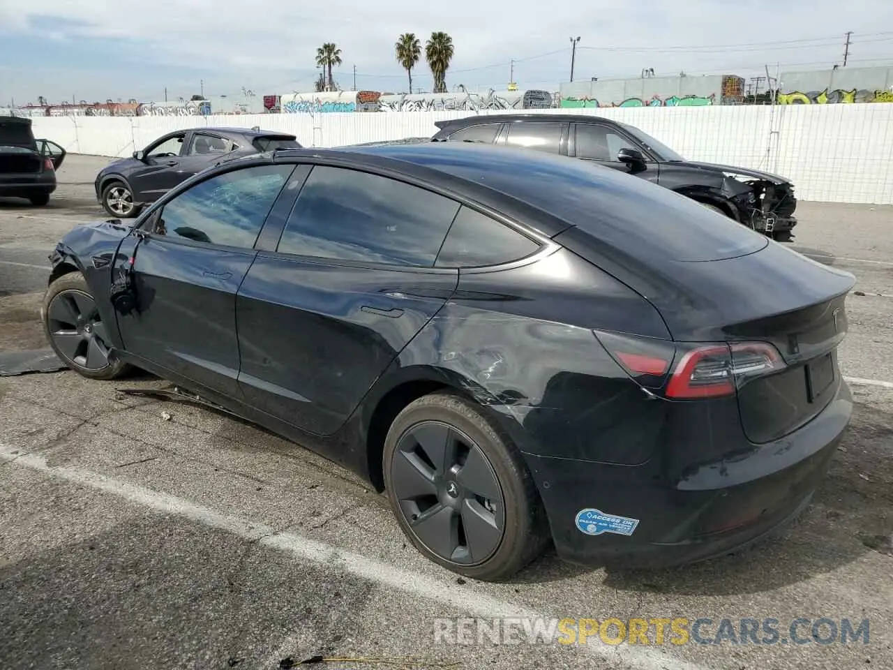 2 Photograph of a damaged car 5YJ3E1EA6MF994666 TESLA MODEL 3 2021