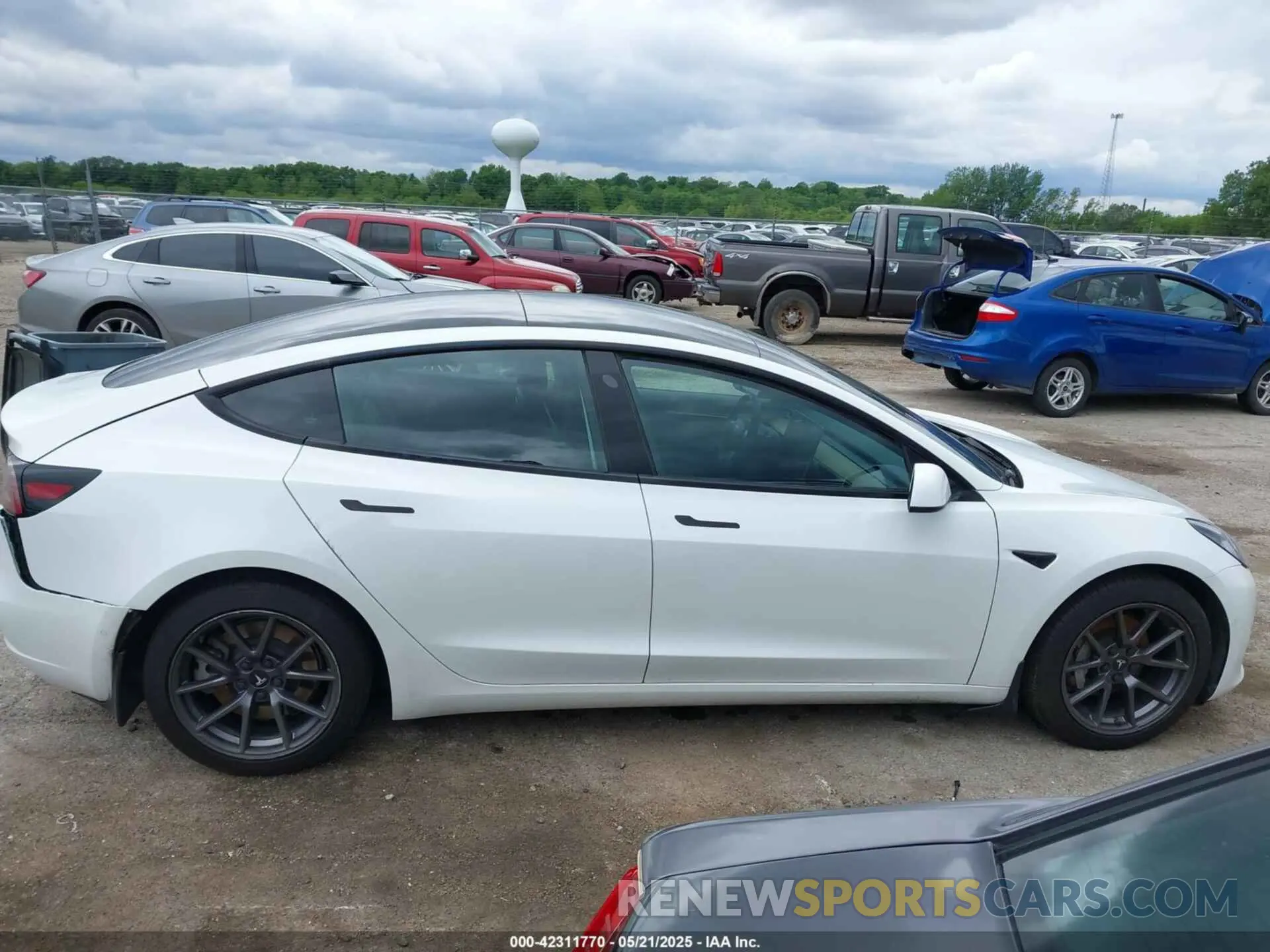 13 Фотография поврежденного автомобиля 5YJ3E1EA7MF042291 TESLA MODEL 3 2021
