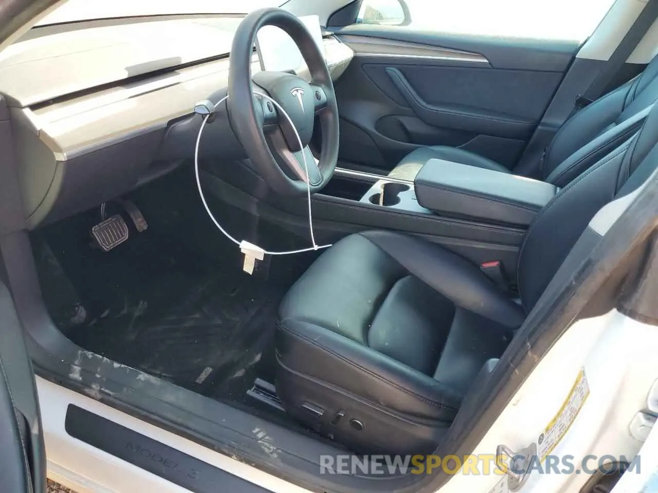 7 Photograph of a damaged car 5YJ3E1EA7MF093449 TESLA MODEL 3 2021