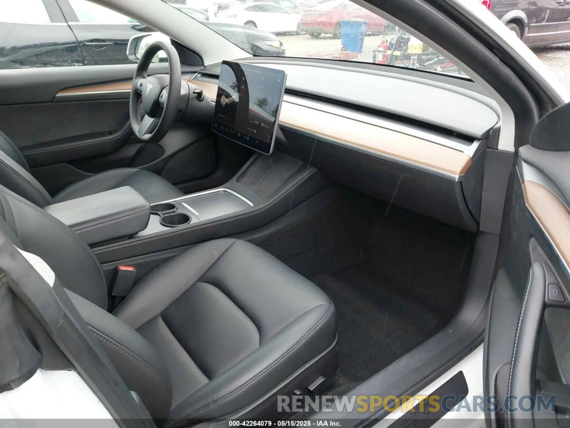 5 Photograph of a damaged car 5YJ3E1EA7MF098215 TESLA MODEL 3 2021
