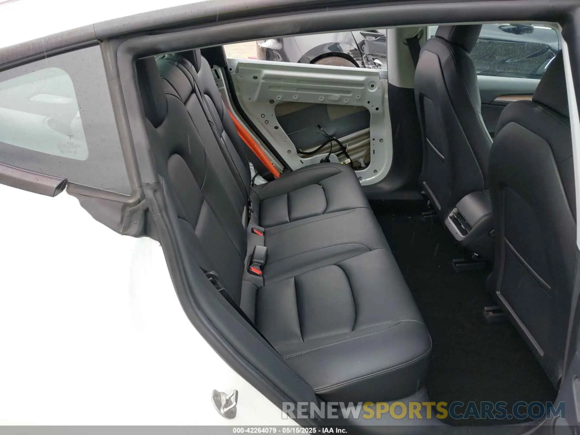 8 Photograph of a damaged car 5YJ3E1EA7MF098215 TESLA MODEL 3 2021