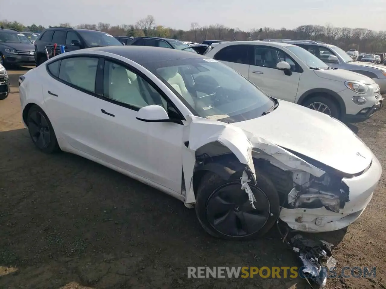 4 Photograph of a damaged car 5YJ3E1EA7MF853816 TESLA MODEL 3 2021
