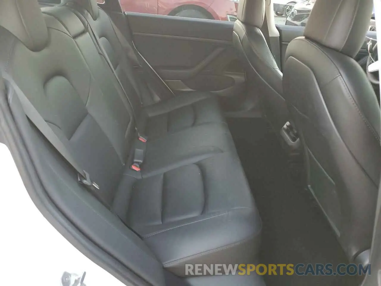 10 Photograph of a damaged car 5YJ3E1EA7MF861334 TESLA MODEL 3 2021