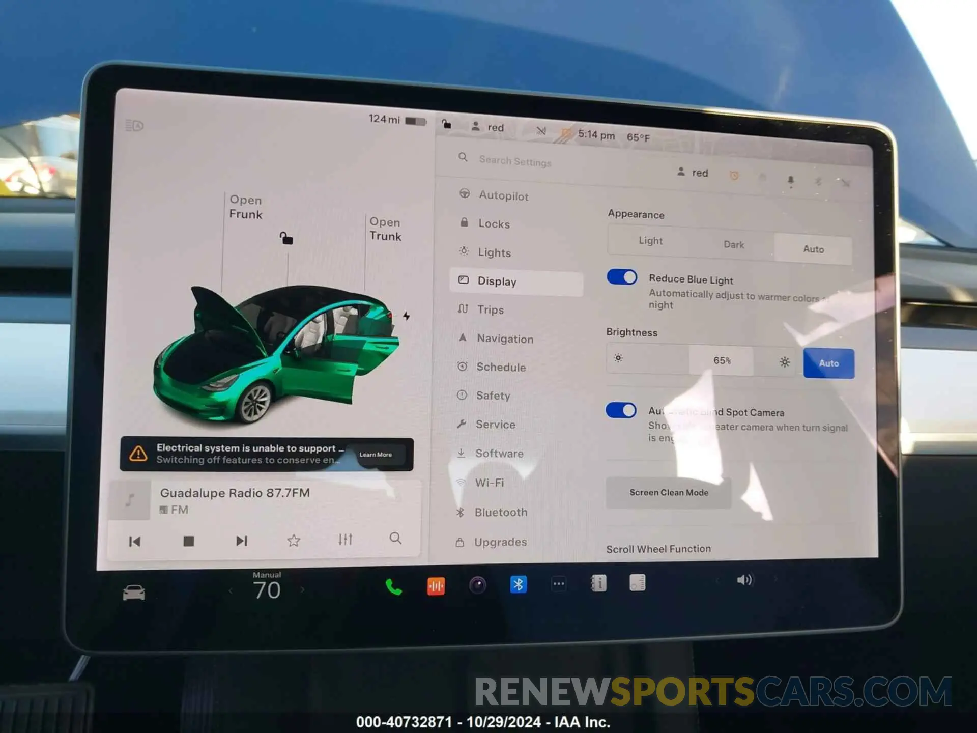 18 Photograph of a damaged car 5YJ3E1EA7MF875007 TESLA MODEL 3 2021