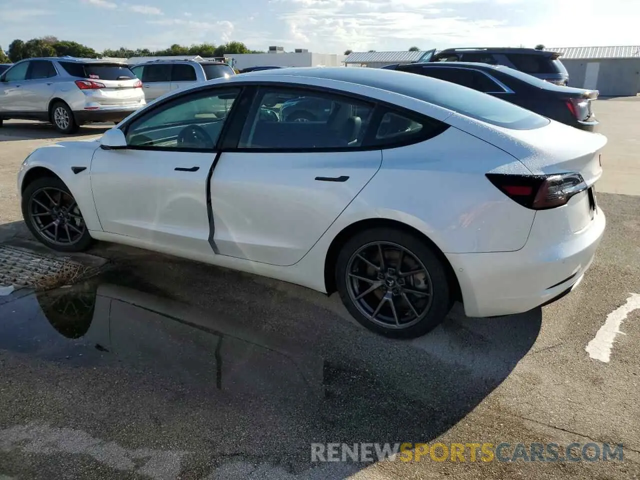 2 Фотография поврежденного автомобиля 5YJ3E1EA7MF915294 TESLA MODEL 3 2021