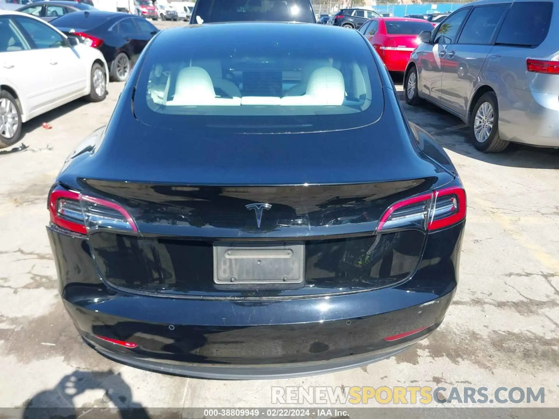 15 Photograph of a damaged car 5YJ3E1EA7MF915988 TESLA MODEL 3 2021