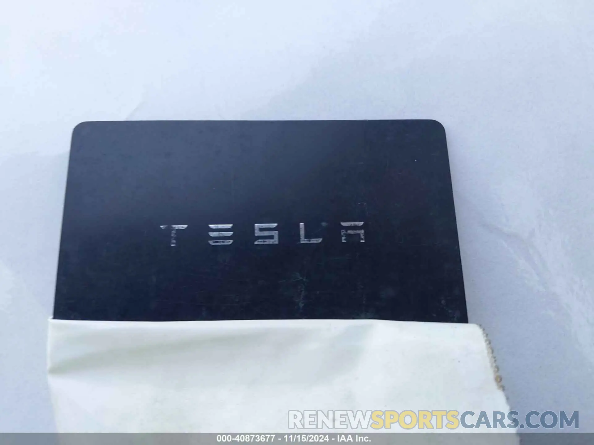 11 Фотография поврежденного автомобиля 5YJ3E1EA7MF929678 TESLA MODEL 3 2021