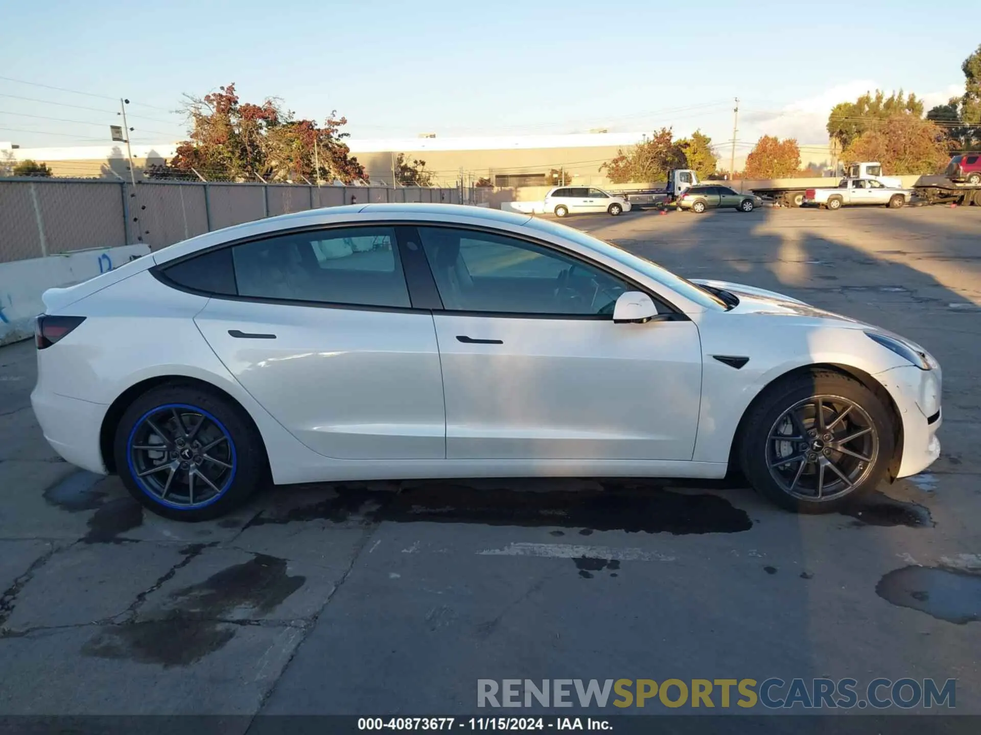 13 Фотография поврежденного автомобиля 5YJ3E1EA7MF929678 TESLA MODEL 3 2021