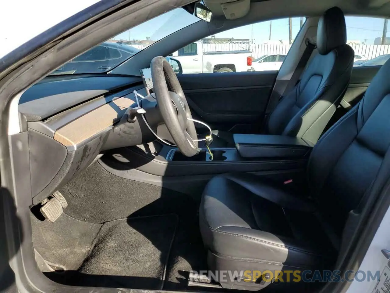 7 Photograph of a damaged car 5YJ3E1EA7MF939658 TESLA MODEL 3 2021