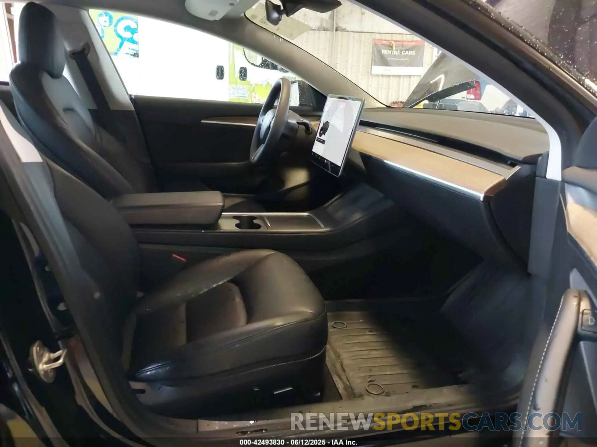 5 Photograph of a damaged car 5YJ3E1EA7MF986818 TESLA MODEL 3 2021