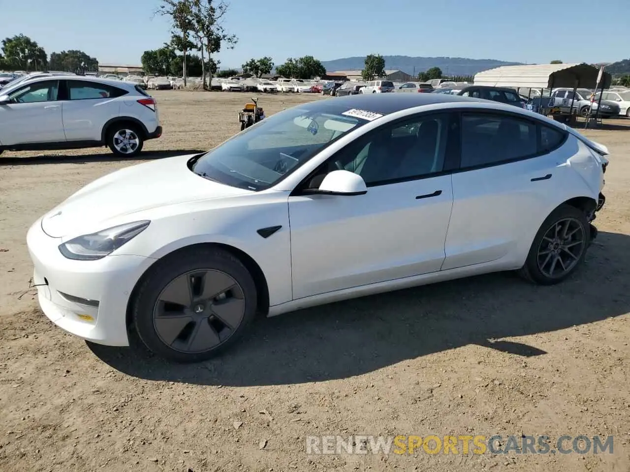 1 Photograph of a damaged car 5YJ3E1EA8MF072111 TESLA MODEL 3 2021